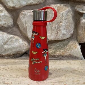 Sip by s’well wonder woman stainless steel insulated water bottle.